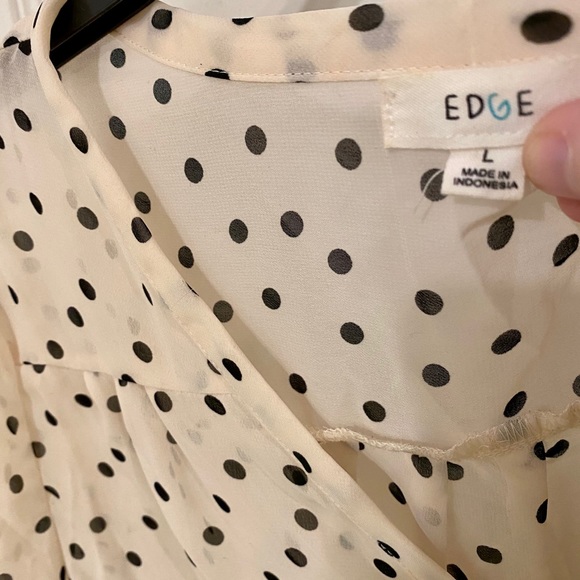 Sheer polka dot button up blouse - Picture 5 of 6